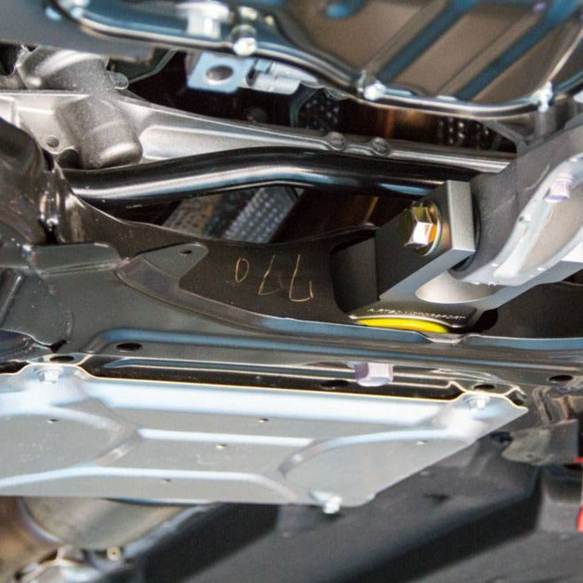 GEARBOX TORQUE MOUNT | YARIS GR