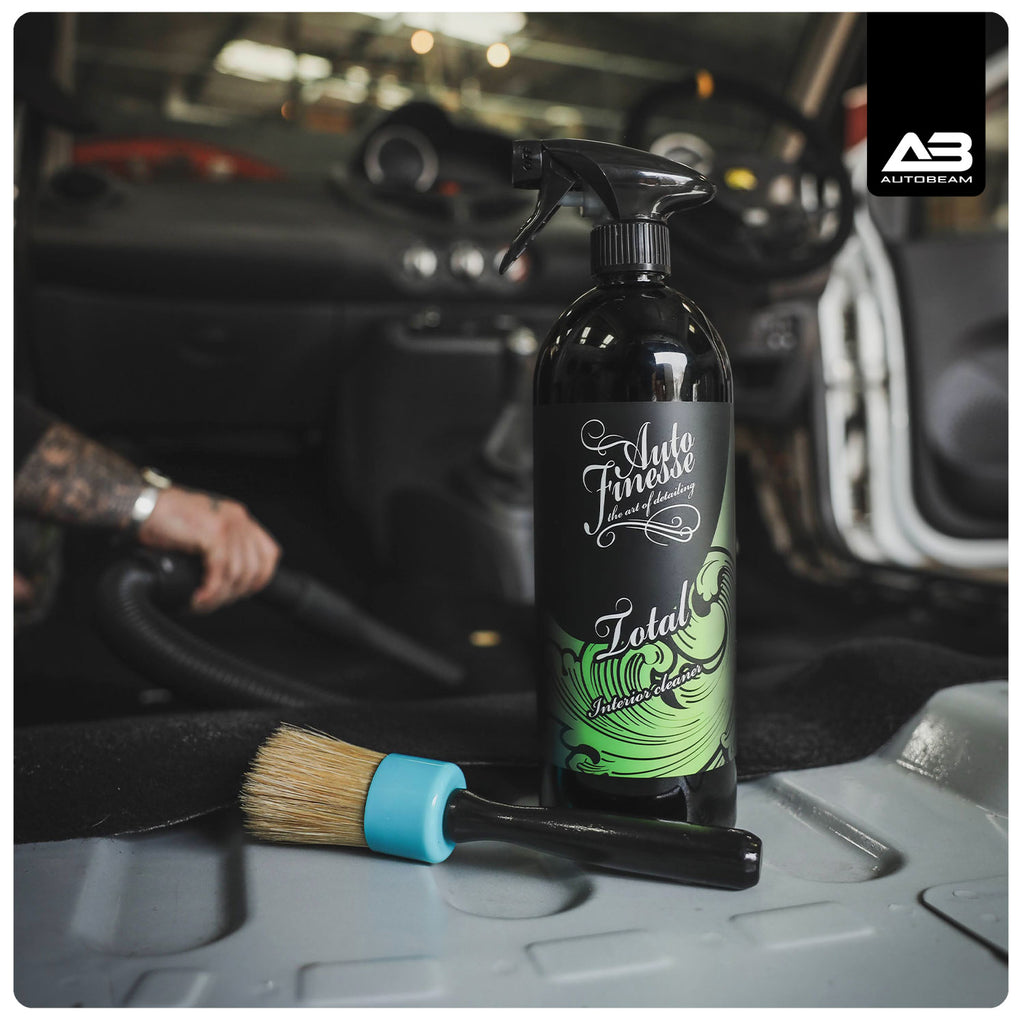 INTERIOR DETAILING BRUSH