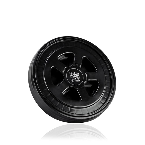 Detailing Bucket Lid