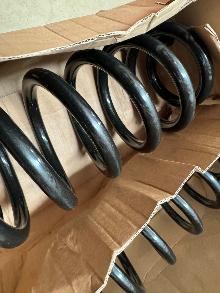 **CLEARANCE** Eibach Pro-Kit Lowering Springs for Audi A6 (C7) 3.0 TDI (E10-15-018-02-22)