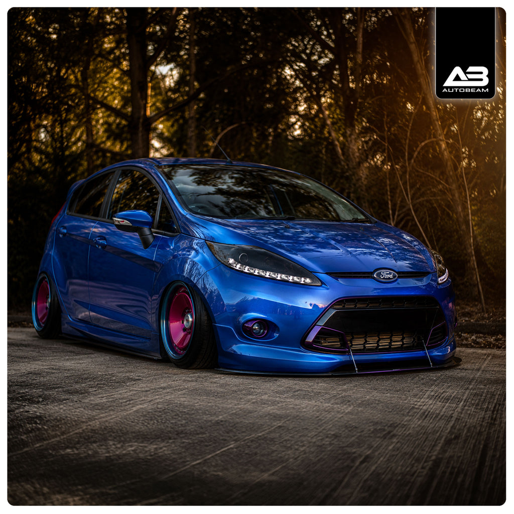Headlights | Ford Fiesta MK7.0
